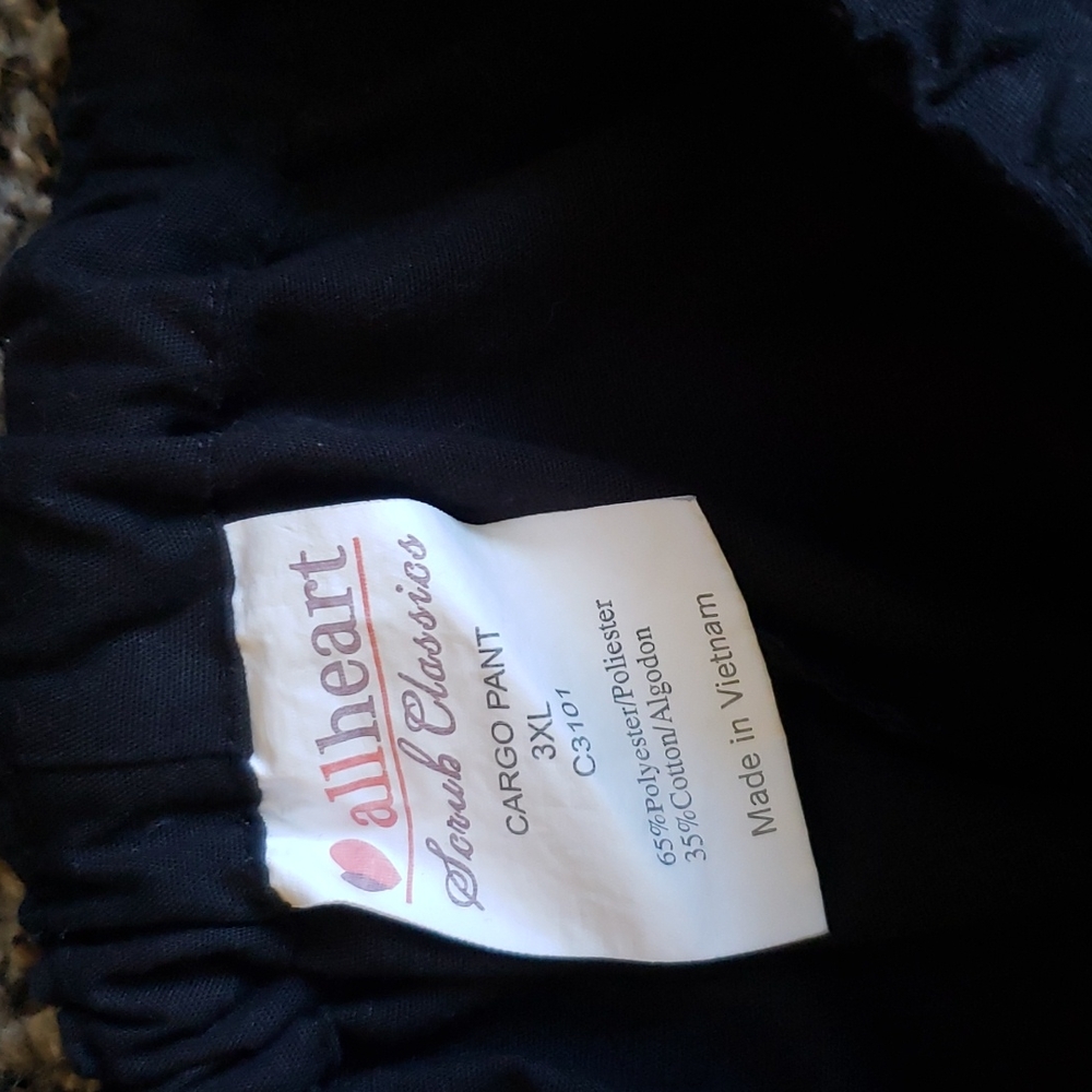 Allheart Womens Cargo Style Scrub Pants - Picture 2 of 2